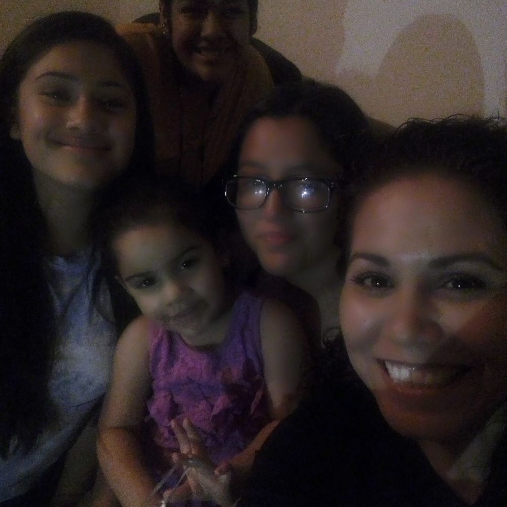 Meet your Posher, Hilda